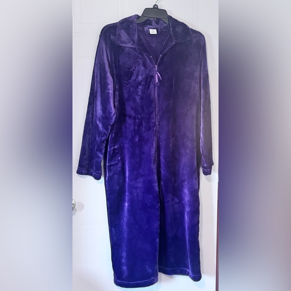 Croft & Barrow Zip-Up Robe Purple Faux Fur Polyester Side Pockets Size Large
